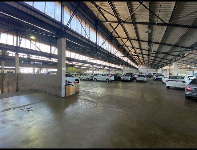 2,917M² WAREHOUSE TO LET IN PAARDEN EILAND